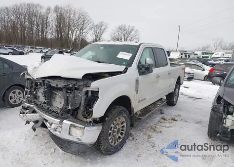 2020 Ford F-250 Lariat z USA, uszkodzony, nr VIN 1FT7W2BTXLED20076